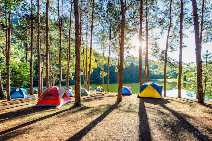 https://hilltopcamplembang.com/tempat-camping-di-lembang-bandung-murah/